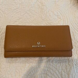Valentino By Mario Valentino Continental Leather Wallet In Whiskey